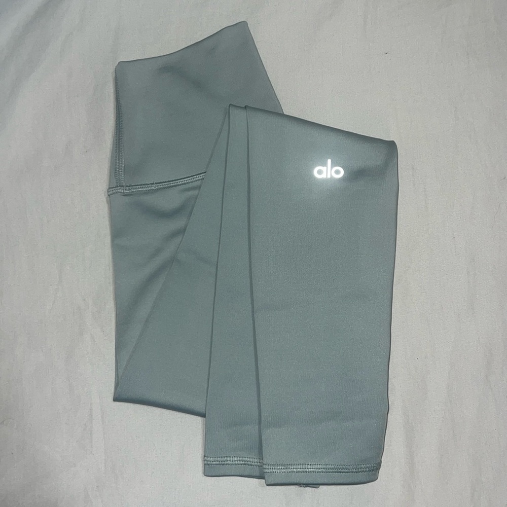alo leggings!